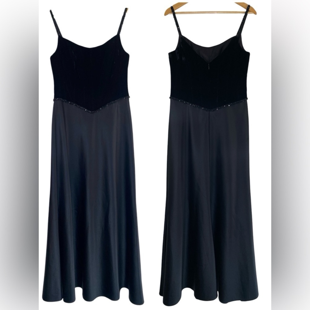 A.B.S. Evening Allen Schwartz Black Velvet Satin Beaded Maxi Dress Sz 10 Formal